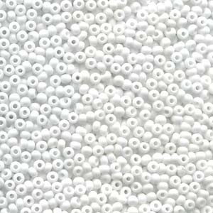 Hvide glasperler, seed beads, opaque chalkwhite 03050