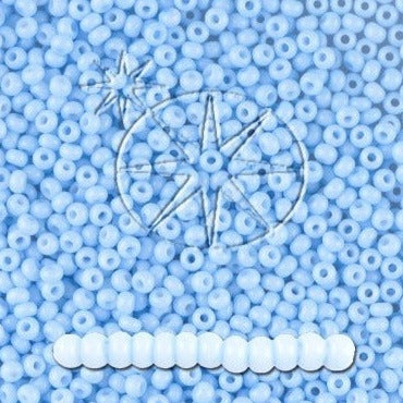 Blå Glasperler lys, Preciosa Seed Beads, baby blue 2 dyed chalkwhite 03232