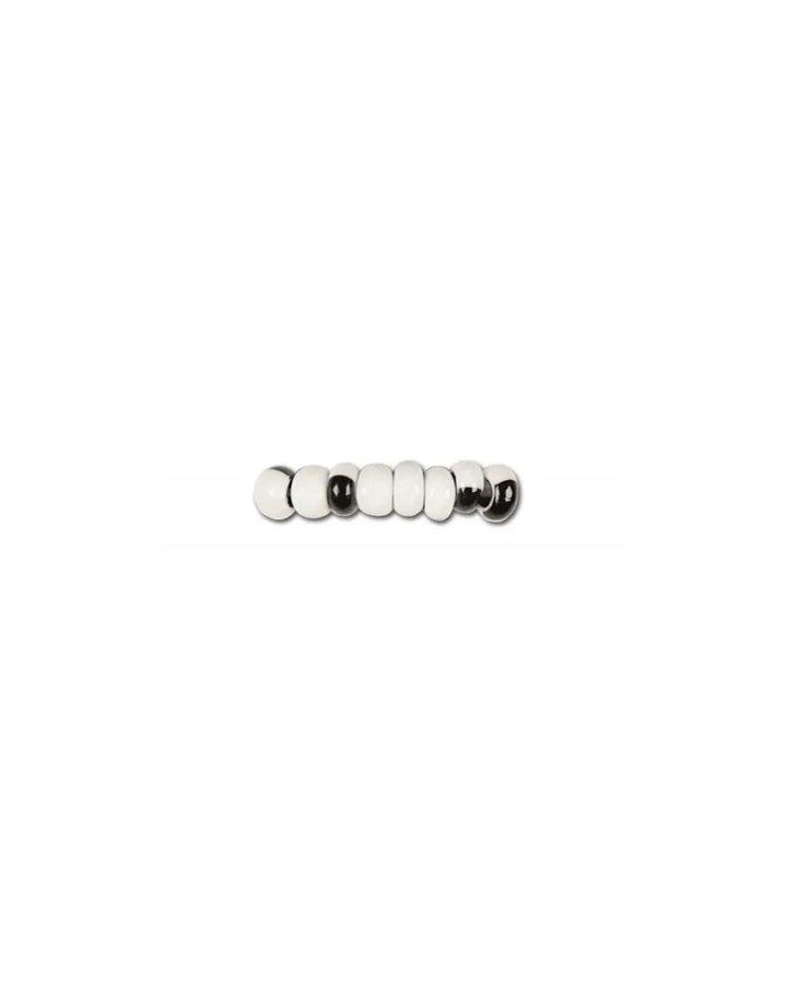 Find Multifarvede glasperler, preciosa, white and black harlequin blandt vores store udvalg af  Preciosa Seed Beads hos  Beadhouse of Copenhagen i dag. Husk gratis fragt over 400kr