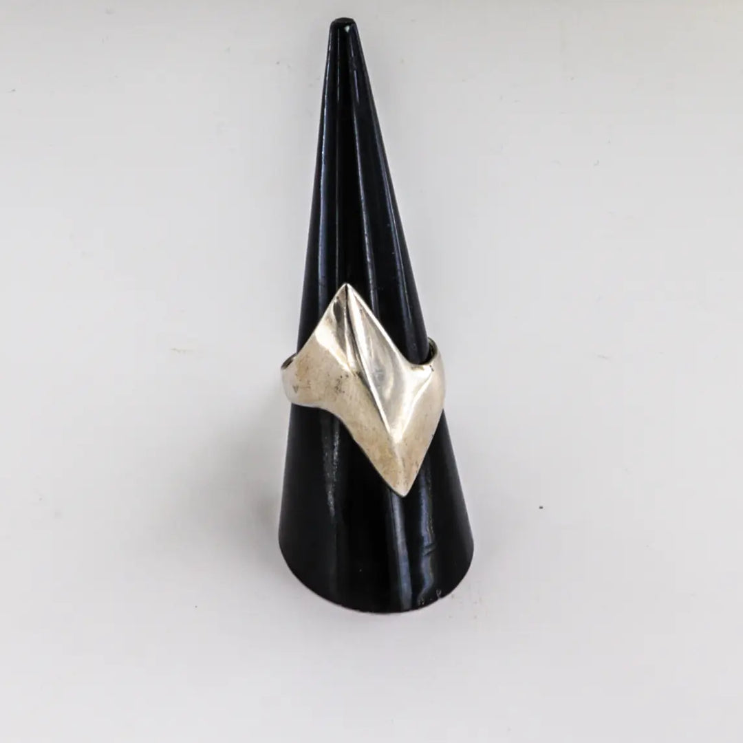 Fingerring, spids, sterlingsølv Beadhouse of Copenhagen