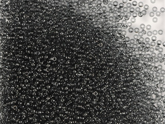 Find Grå glasperler, preciosa, natural transparent grey, storkøb hos  Beadhouse of Copenhagen i dag. Husk gratis fragt over 400kr.