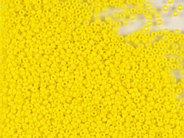 Find Gule glasperler, preciosa, natural opaque yellow, storkøb blandt vores store udvalg af  Preciosa Seed Beads hos  Beadhouse of Copenhagen i dag. Husk gratis fragt over 400kr