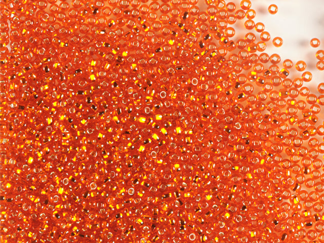 Find Orange glasperler, preciosa, silverl ined transparent hyacinth, storkøb blandt vores store udvalg af  Preciosa Seed Beads hos  Beadhouse of Copenhagen i dag. Husk gratis fragt over 400kr