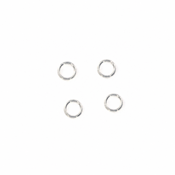 Find Øsken i forsølvet messing, spaltring 5 mm. blandt vores store udvalg af  Smykkedele hos  Beadhouse of Copenhagen i dag. Husk gratis fragt over 400kr