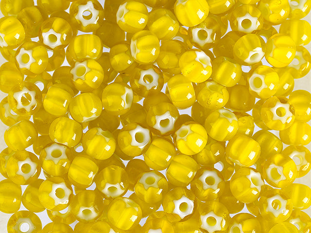 Find Gule glasperler, preciosa, yellow cornelian star, storkøb blandt vores store udvalg af  Preciosa Seed Beads hos  Beadhouse of Copenhagen i dag. Husk gratis fragt over 400kr
