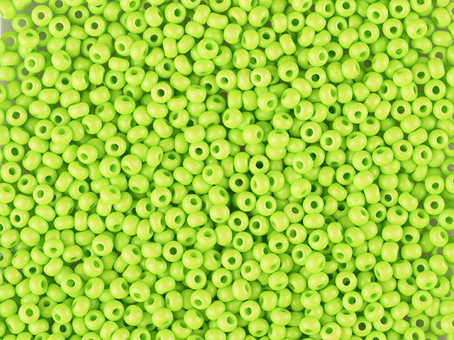Find Grønne glasperler, preciosa, intensive light green dyed chalkwhite blandt vores store udvalg af  Preciosa Seed Beads hos  Beadhouse of Copenhagen i dag. Husk gratis fragt over 400kr