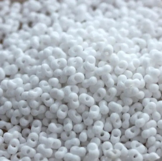 Hvide glasperler, preciosa, natural opaque chalkwhite, Farfalle seed beads Preciosa 03050