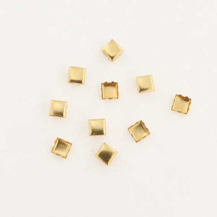 Nitter, firkantet, forsølvet og forgyldt, 10-100 stk Beadhouse of Copenhagen
