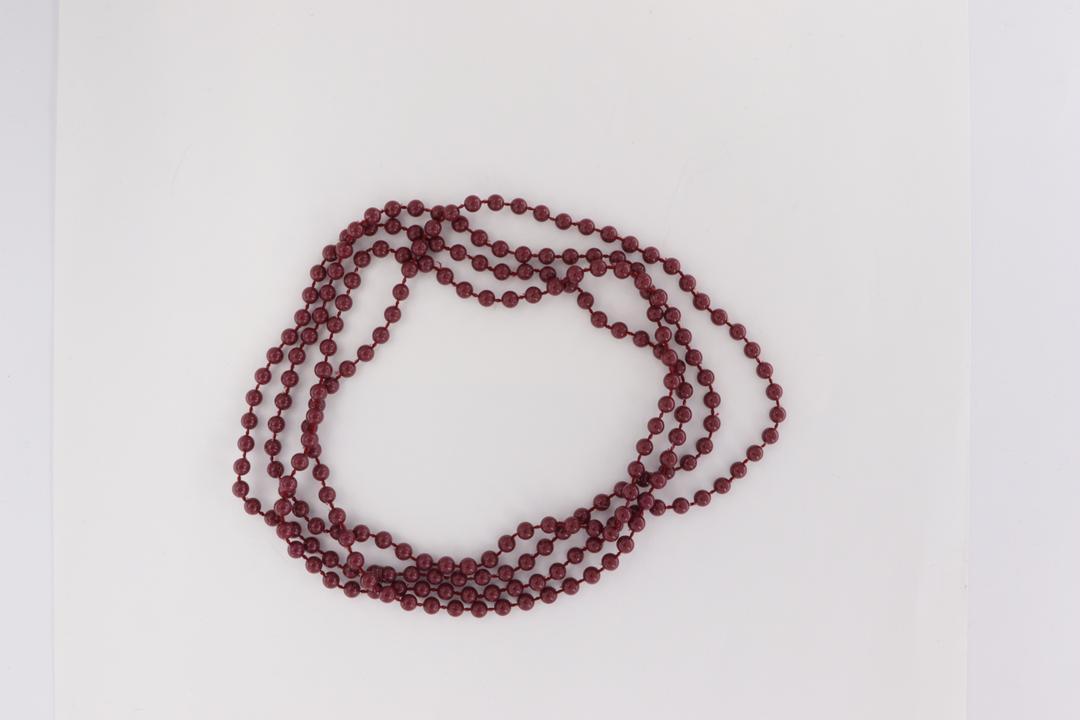 Find Halskæde med plastikperler på snor blandt vores store udvalg af  Halskæder hos  Beadhouse of Copenhagen i dag. Husk gratis fragt over 400kr