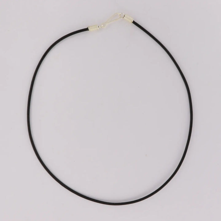 Halskæde, lædersnor, forsølvet messing, flere varianter, 37-40cm 