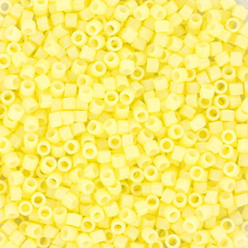 Gul Glasperler, Delica beads, duracoat opaque dyed yellow DE11-2101