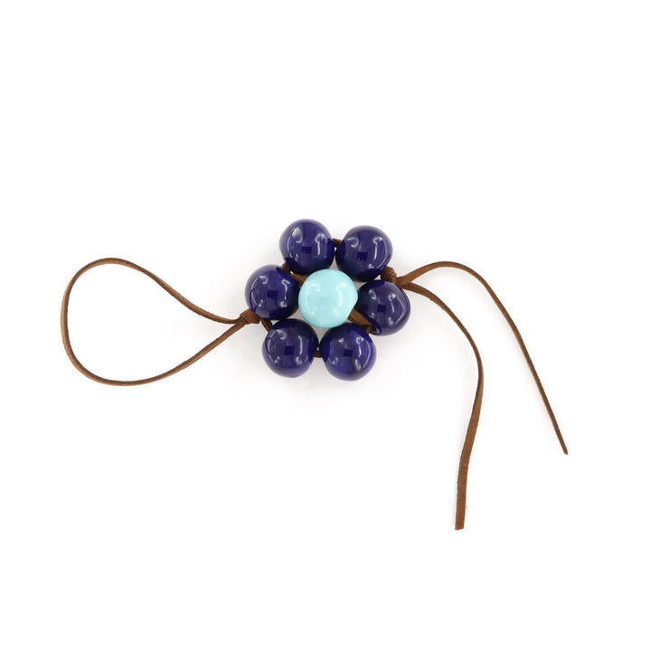 Taskecharm, blomst, keramik, brun ruskind, flere varianter Beadhouse of Copenhagen