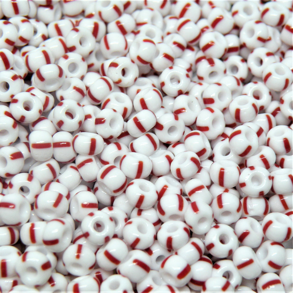 Stribede glasperler, seed beads, hvide med røde striber