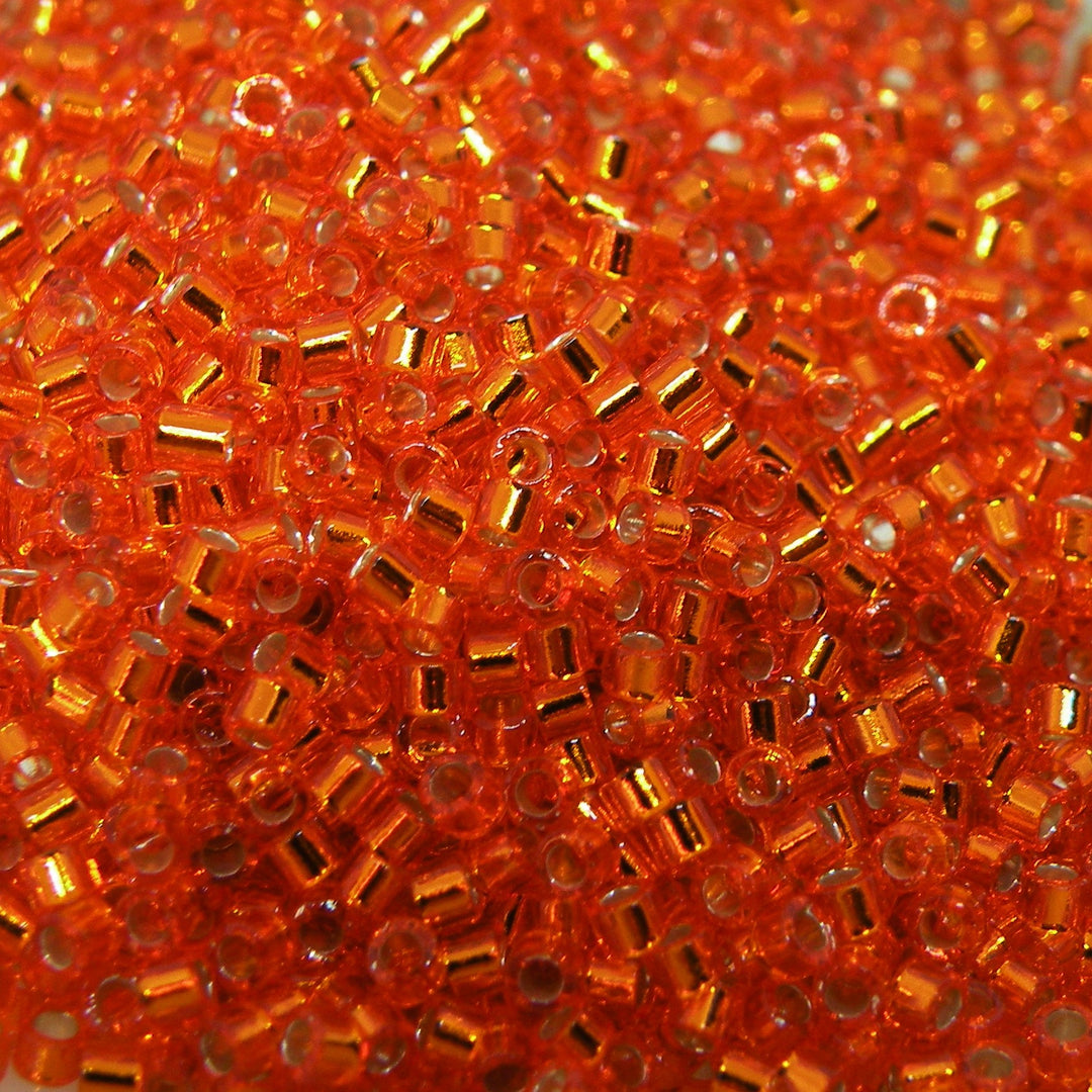 Orange Glasperler, Delica beads, silverlined orange