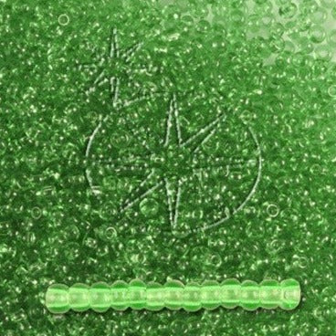 Grøn Glasperle. Preciosa Seed Beads. Transparent light green
