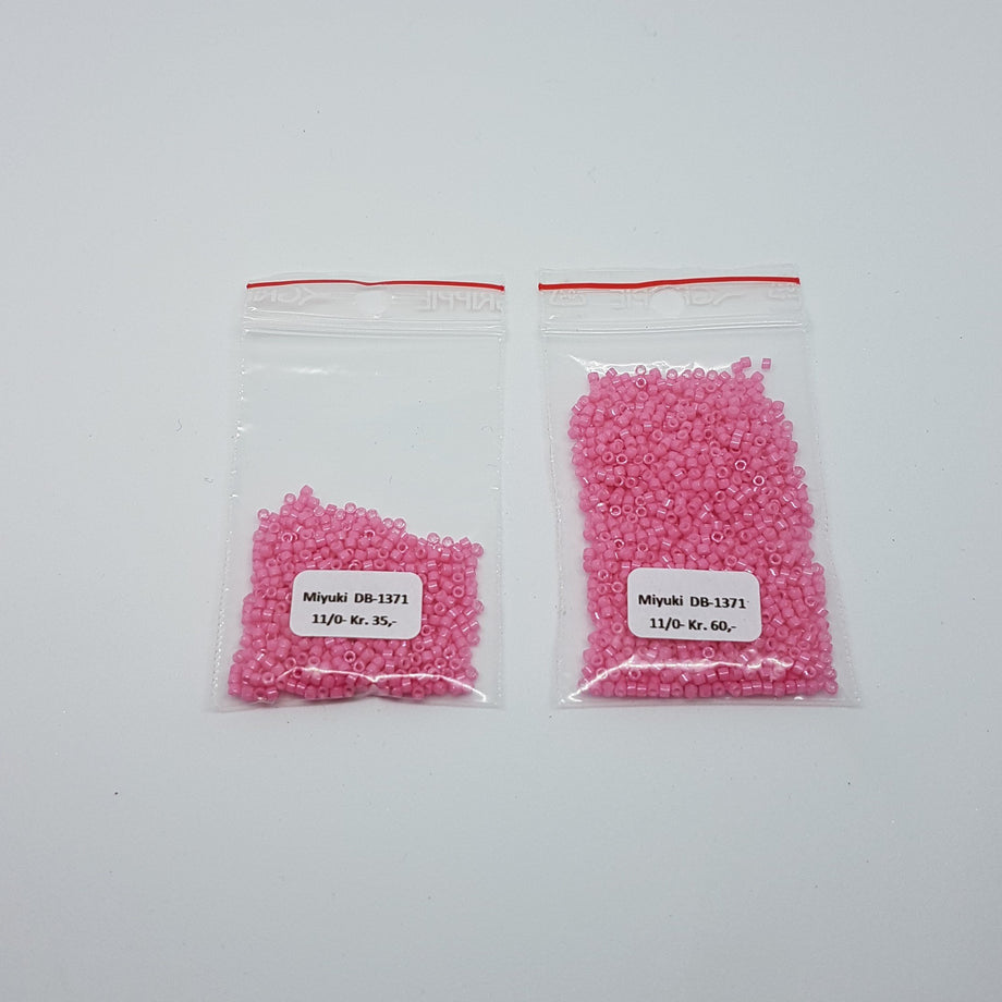 Miyuki Delica Small Pink Beads - DB1371