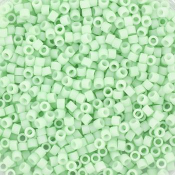 Grønne Glasperler, Delica beads, opaque mat lys mint