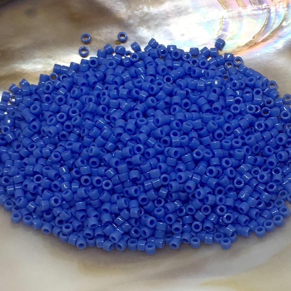 Blå Glasperler, Delica beads, opaque periwinkle blå