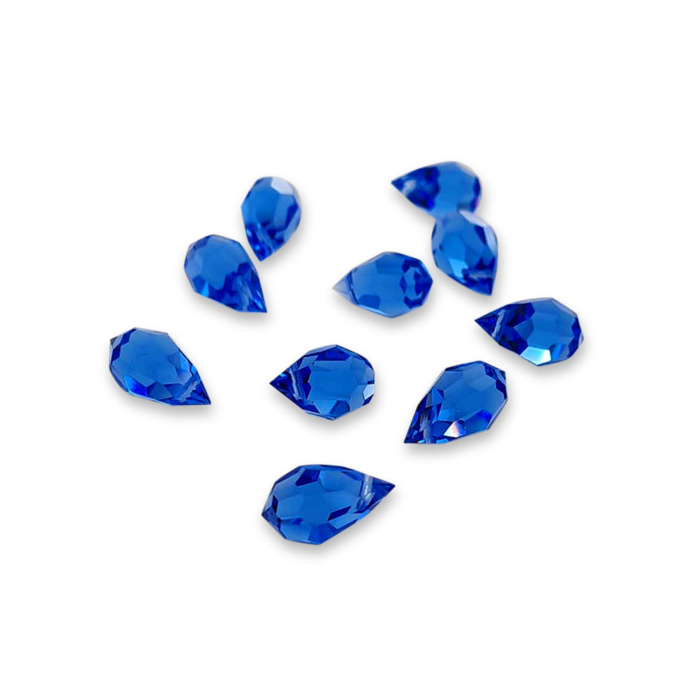 Blå Preciosa Crystal Drops i Safirblå. 9x15 mm.