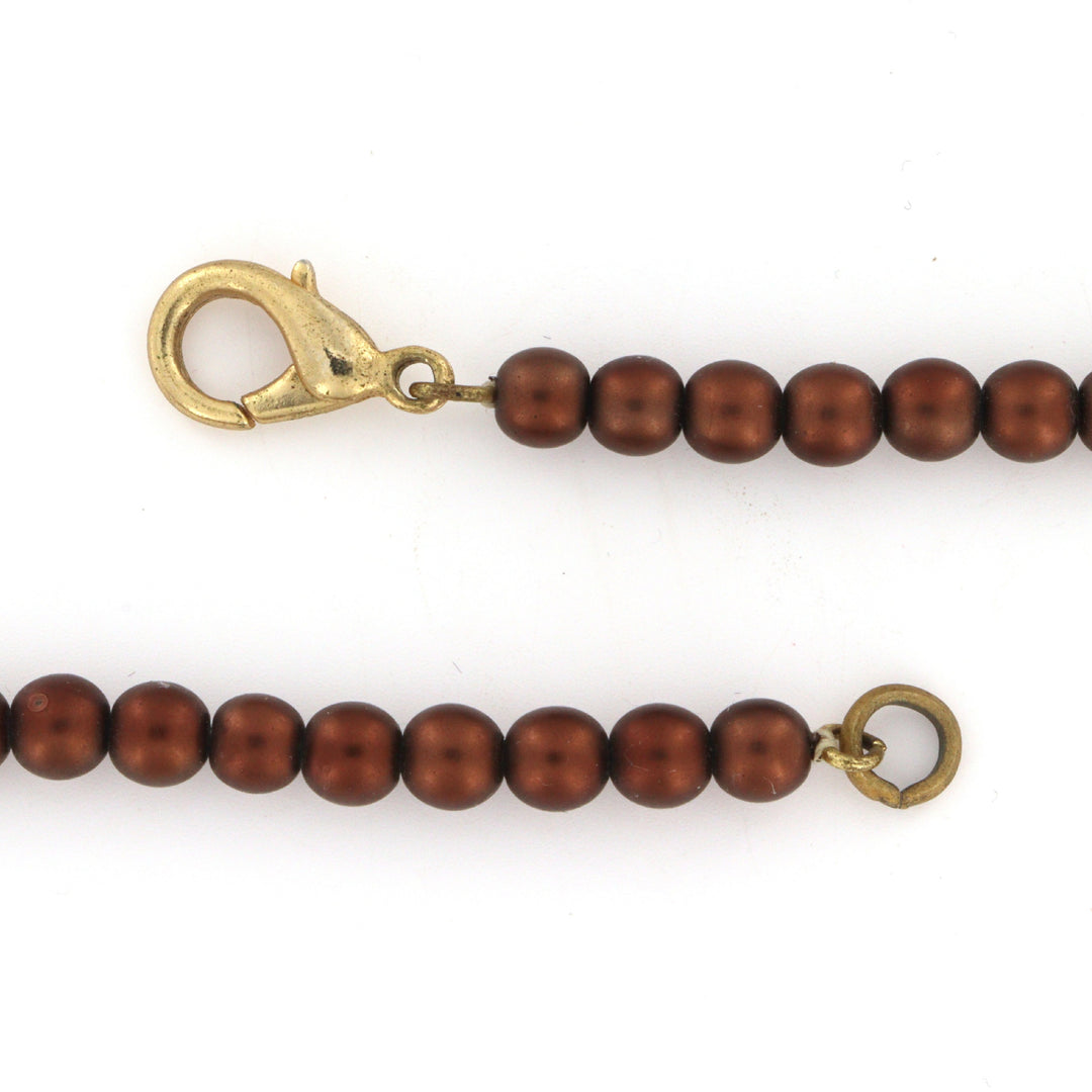 Halskæde af brun voks perle. VPK013. 41 cm. 5mm