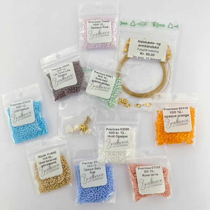 Glasperlesæt: pastel DIY-kit til armbånd og halskæder i FG mess.