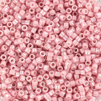 Pink Glasperler, Delica beads, opaque luster rosewater